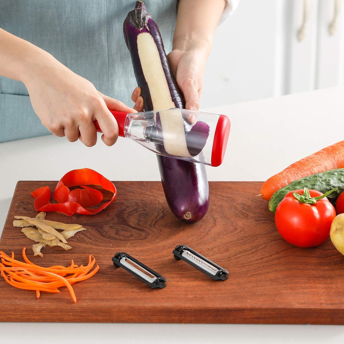 Vegetable Peeler with Container – 3-Blade Julienne Peeler & Slicer Shredder for Veggies & Fruits